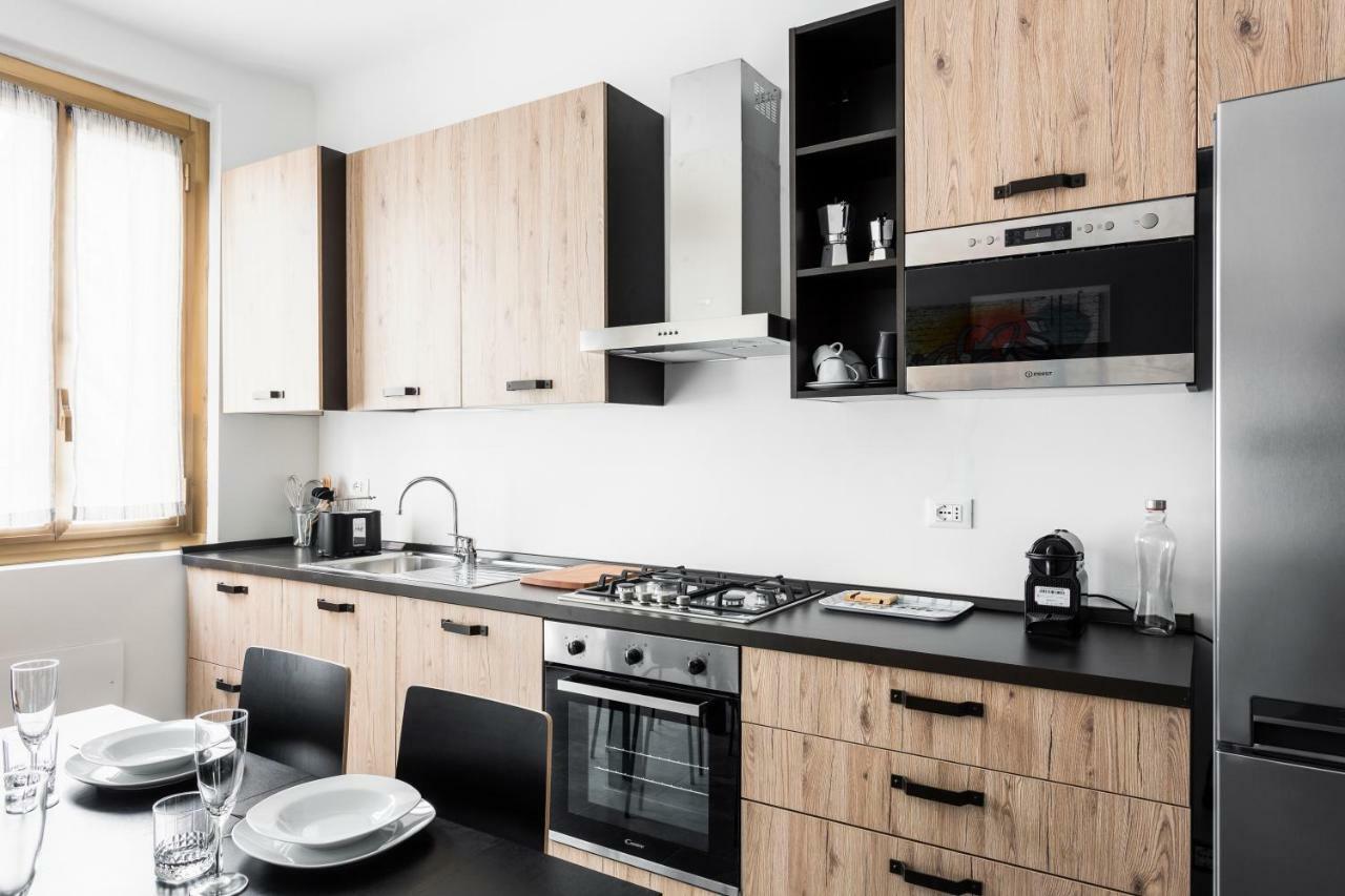 Comfortable Family Group Apartment Via Paruta Милано Екстериор снимка